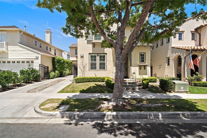 Property Photo:  7 Hanceford  CA 92694 