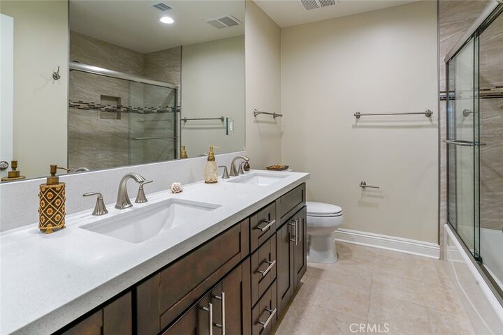Property Photo:  7522 Fountain Avenue  CA 90046 