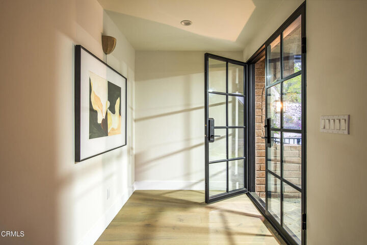 Property Photo: 2994 Durand Drive CA 90068