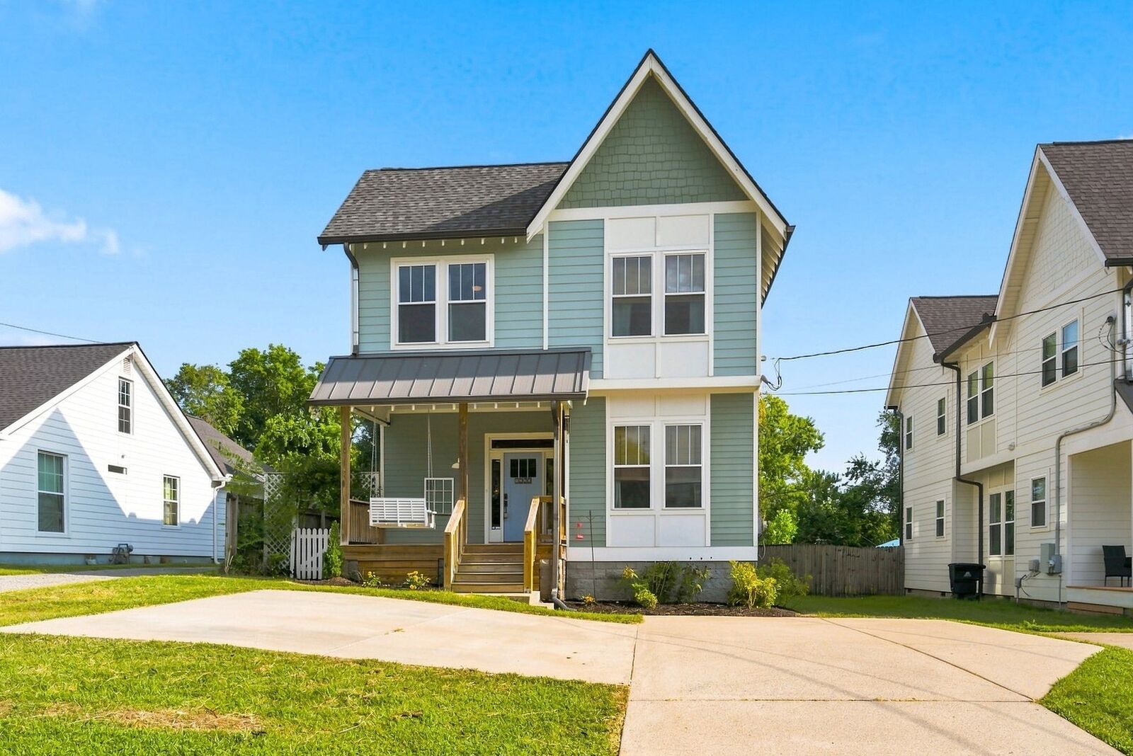 Property Photo:  1223 McGavock Pike  TN 37216 