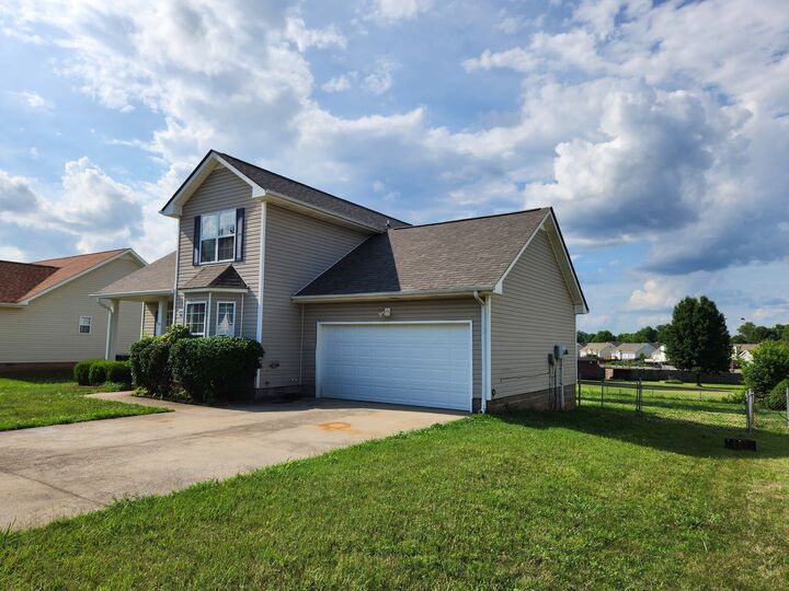 Property Photo:  4048 New Grange Cir  TN 37040 