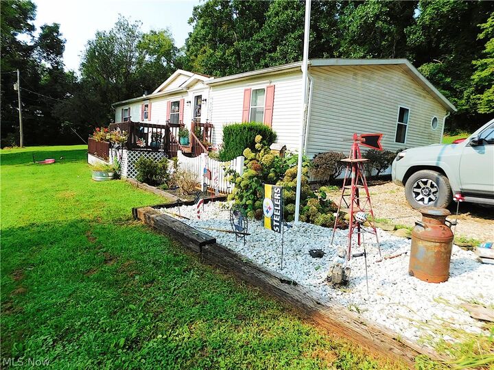 Property Photo: 66533 Batesville Road OH 43773