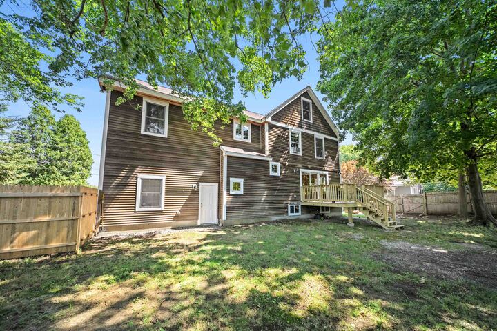 Property Photo:  24 Wentworth Terrace  NH 03820 