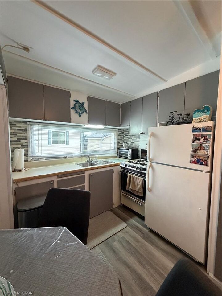 Property Photo: 92 Clubhouse Road 25 ON N0E 1T0