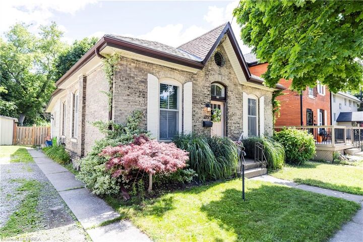 Property Photo: 175 Albion Street ON N3T 3N1