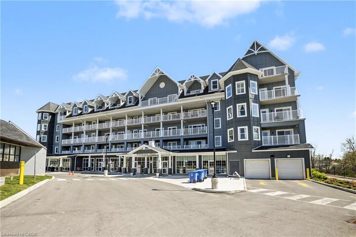 Property Photo: 39 Sister Varga Terrace 117 ON L9B 0J7