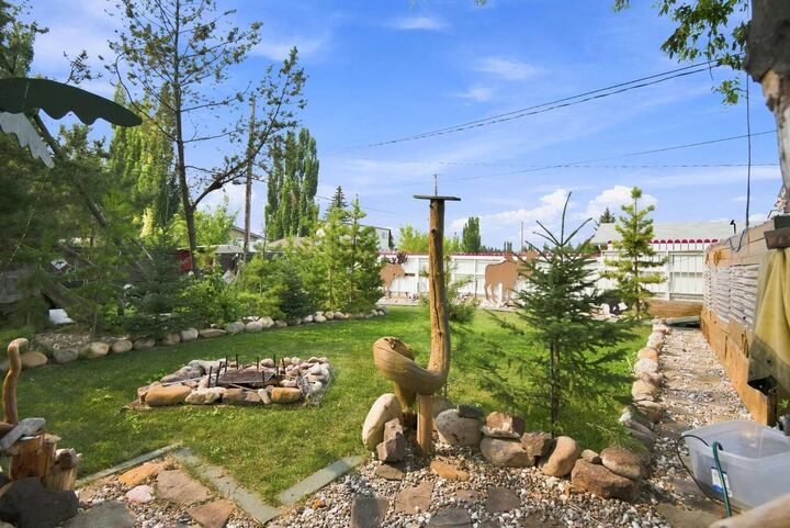 Property Photo: 4310 54 Avenue AB T4H 1B5