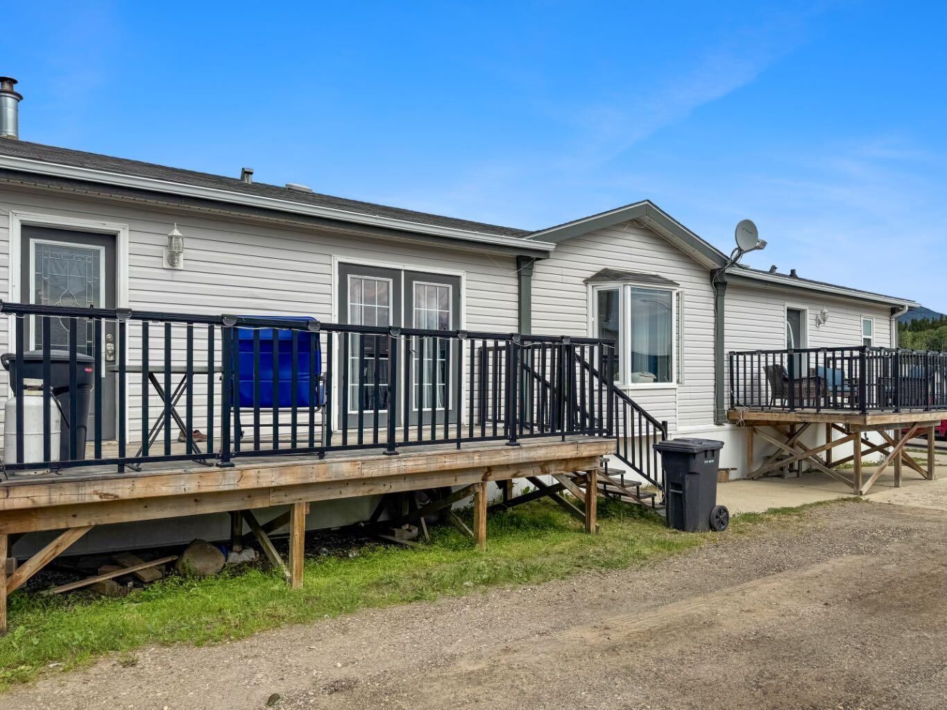 Property Photo:  248 Mawdsley Crescent  AB T0E 0Y0 
