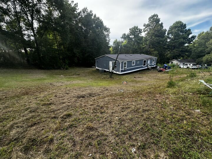 Property Photo: 647 Slagle LA 71446