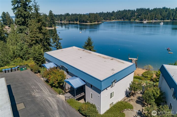 Property Photo:  924  Shorewood Drive C28  WA 98312 