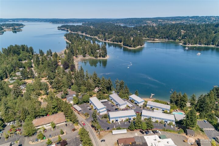 Property Photo: 924 Shorewood Drive C28 WA 98312