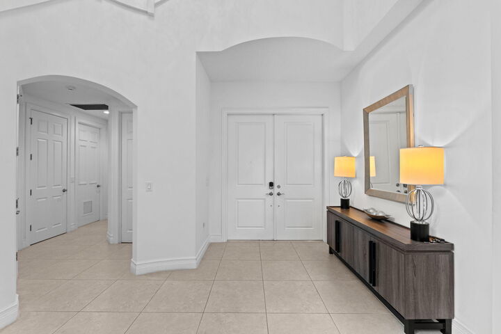 Property Photo: 16813 Pavilion Way FL 33446