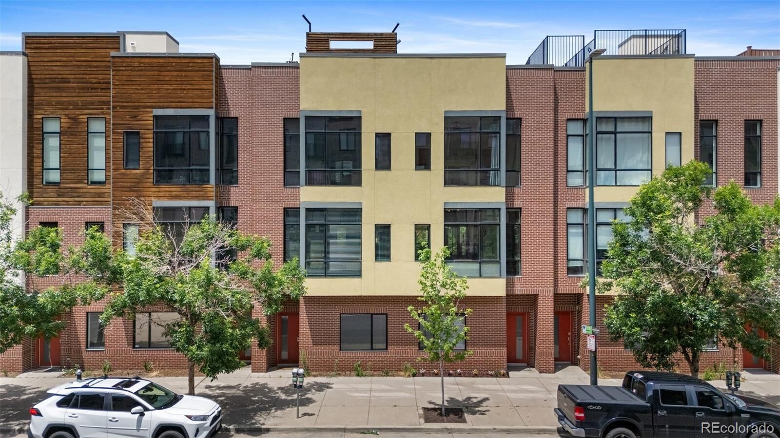 Property Photo:  2325 Walnut Street 4  CO 80205 