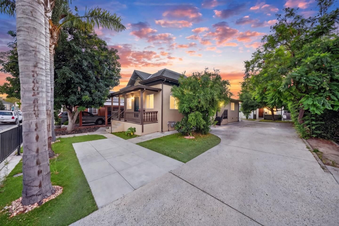 Property Photo: 585 East Saint James Street CA 95112