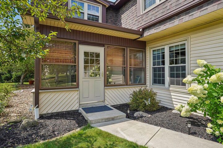 Property Photo: 111 Saddle Ridge WI 53901