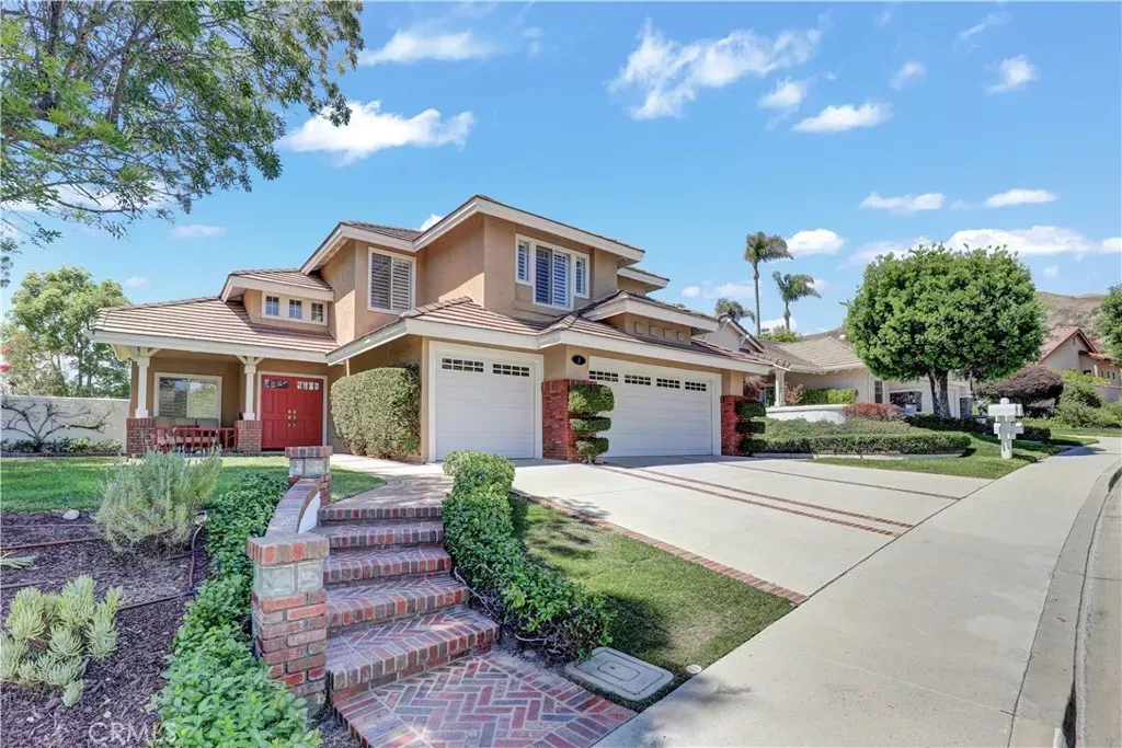 Property Photo:  3 Alonda  CA 92610 