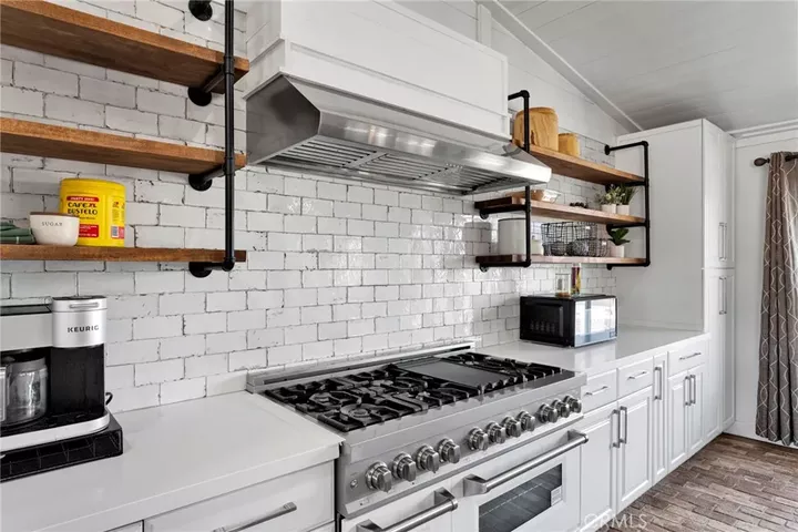 Property Photo:  18266 Manzanita  CA 92345 
