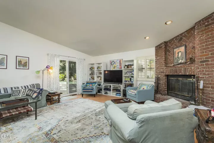 Property Photo: 11315 Alethea Drive CA 91040