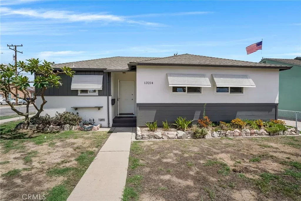 Property Photo: 13214 Newmire Avenue CA 90650