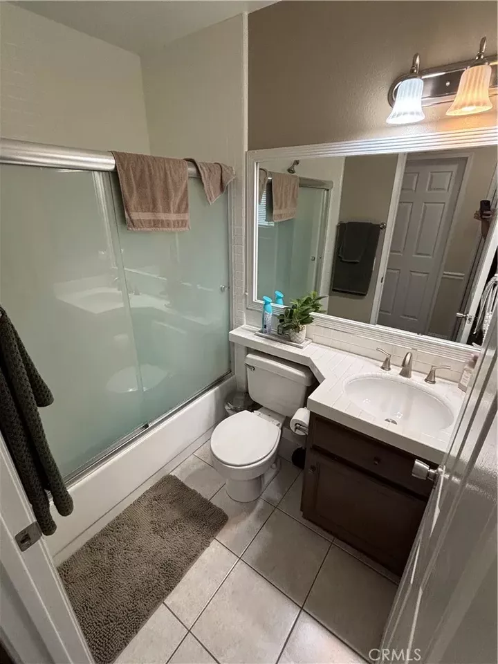 Property Photo:  2522 W Calle Vista Drive  CA 92377 