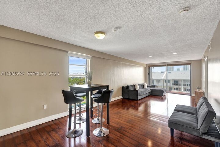 Property Photo:  3716 NE 168th St 301  FL 33160 