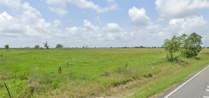 Property Photo:  3 Hwy 384  LA 70607 