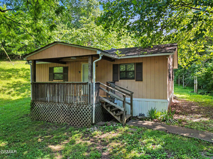 Property Photo:  8018 Sevierville Pike  TN 37920 