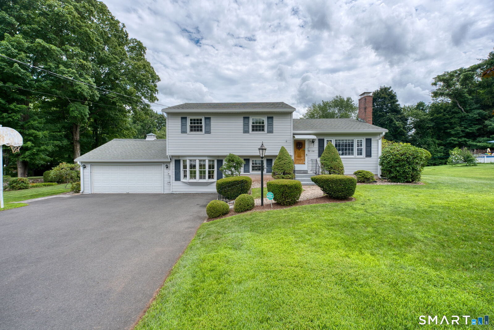 Property Photo:  238 Skinner Road  CT 06066 