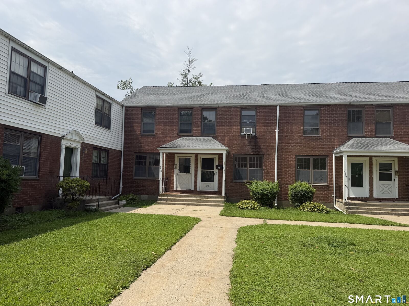 Property Photo: 238 Pennsylvania Avenue 238 CT 06610