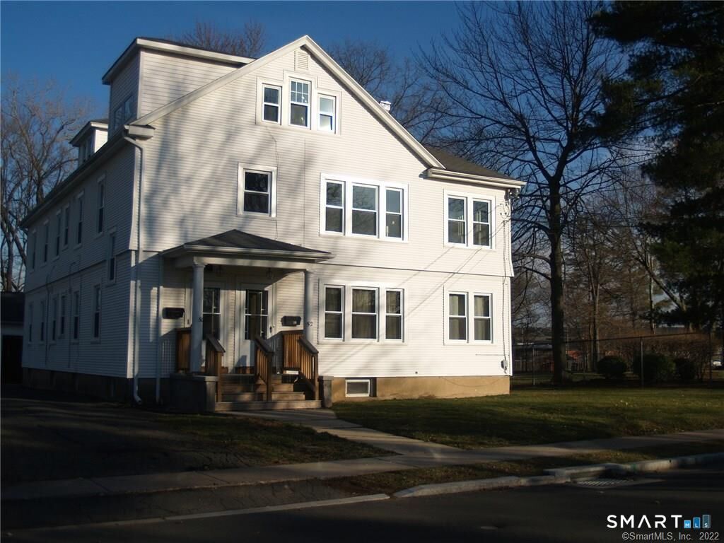 Property Photo:  50 Woodlawn Street  CT 06110 
