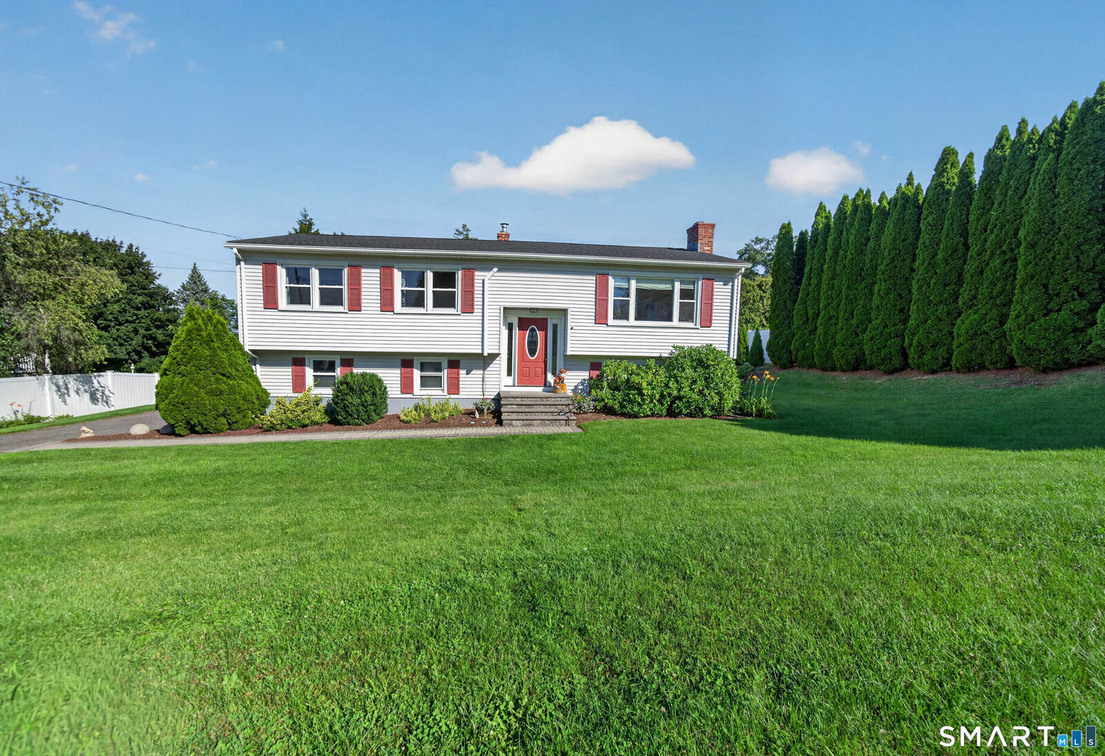 Property Photo:  6 Ridge Road  CT 06483 