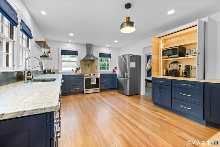Property Photo: 57 Fennbrook Road CT 06119