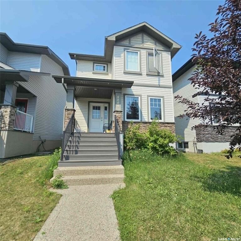 Property Photo:  5008 Aerial Crescent  SK S4W 0C9 