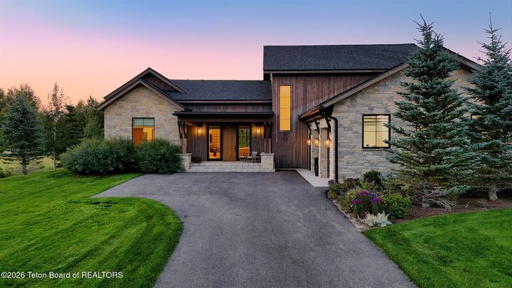 Property Photo:  12 &Amp 14 Hastings Drive  ID 83455 