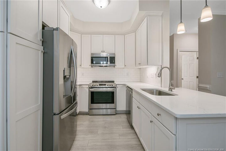 Property Photo: 288 Gallery Drive 204 NC 28390