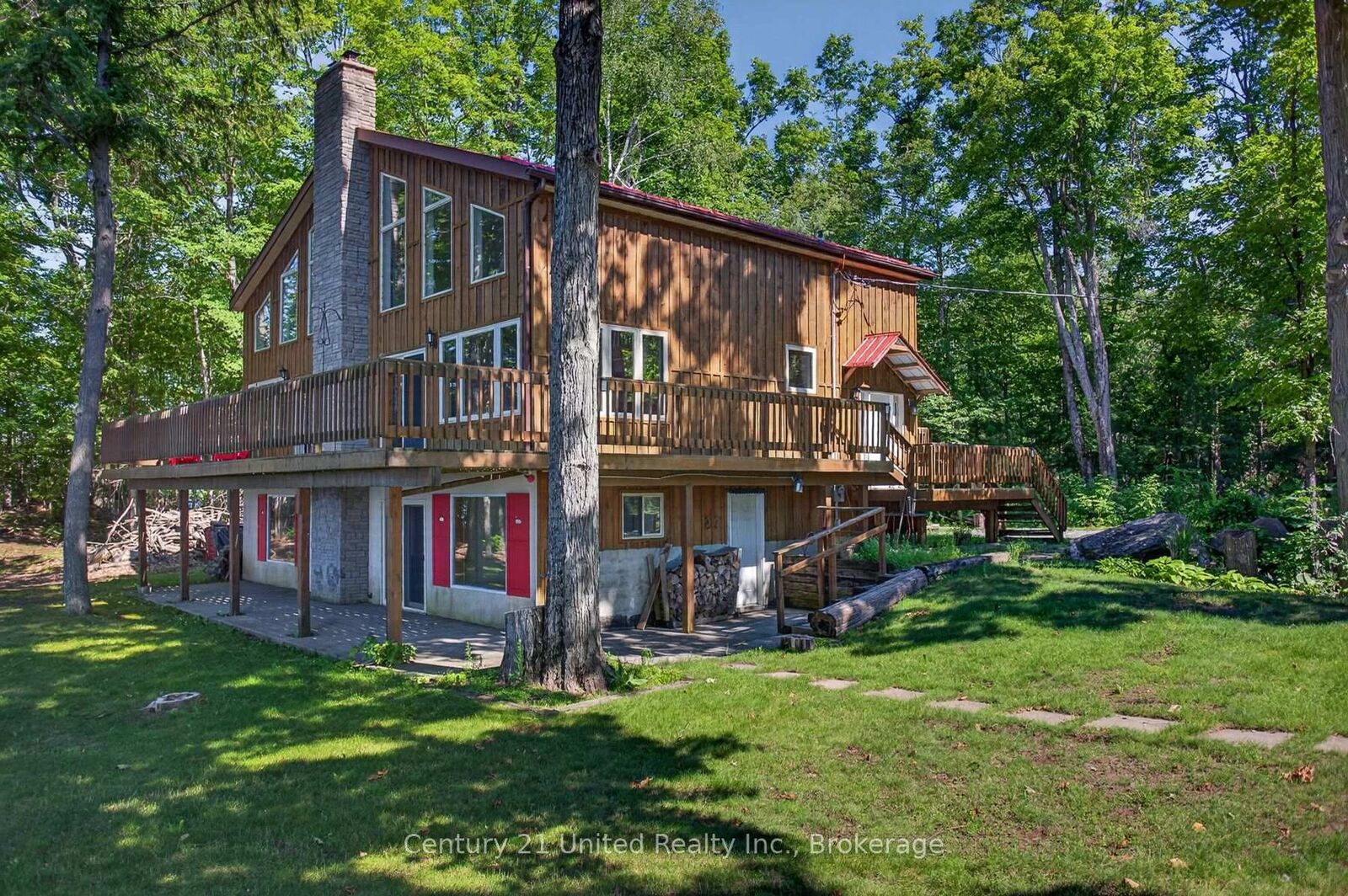 Property Photo:  2450 Victoria Springs Lane E  ON K0L 2H0 