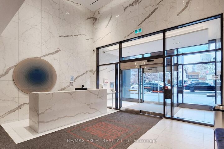 Property Photo:  251 Jarvis Street 4203  ON M5B 0C3 