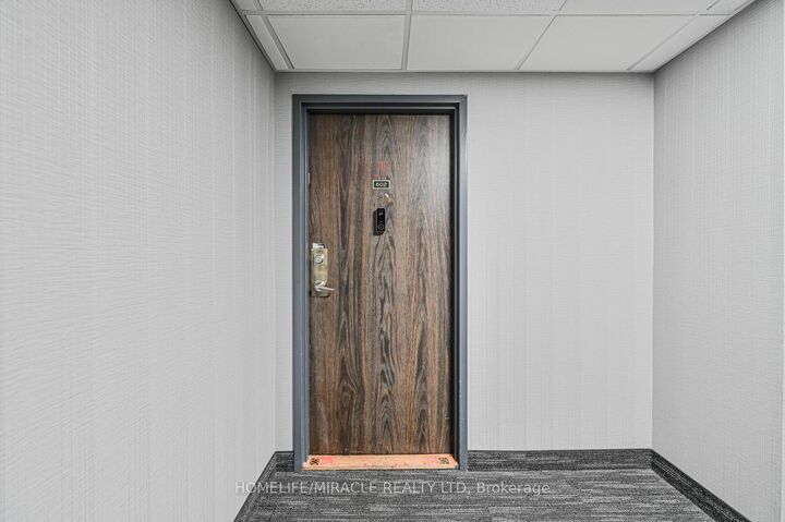 Property Photo: 4 Kings Cross Road 602 ON L6T 3X8
