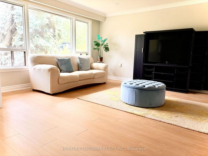 Property Photo: 46 Bowerbank Drive ON M2M 1Z8