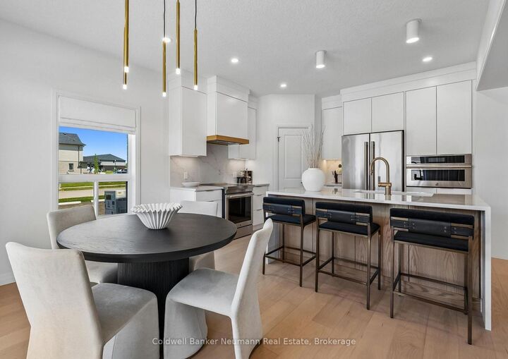 Property Photo: 636 Anton Crescent ON N2R 0T8