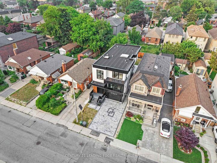 Property Photo: 147 Durant Avenue ON M4J 4W4