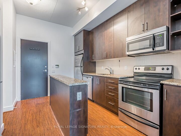 Property Photo: 116 George Street N401 ON M5A 2M5