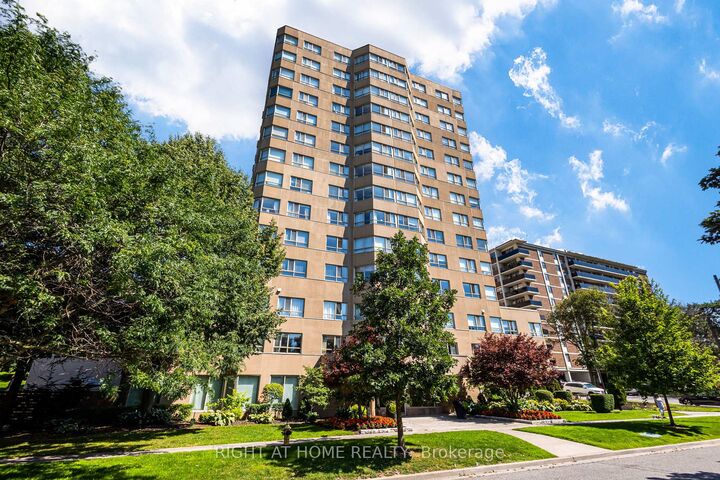 4 Park Vista Drive 912 — photo 1