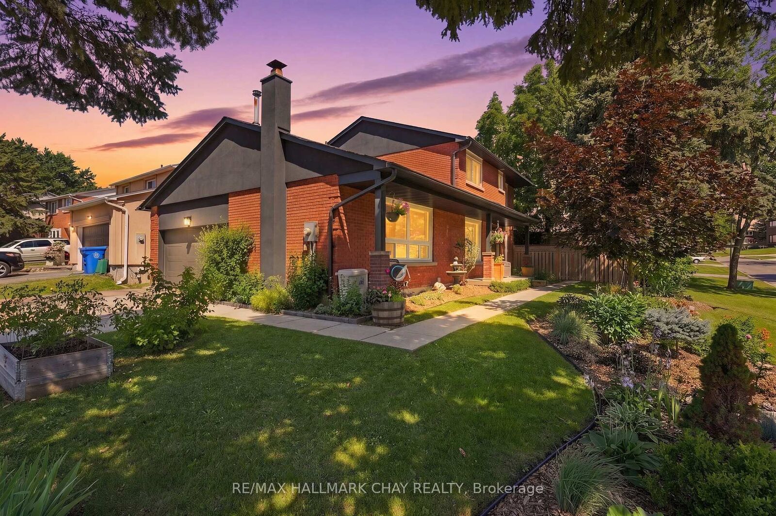 Property Photo: 278 Carlisle Street ON L3Y 6C1