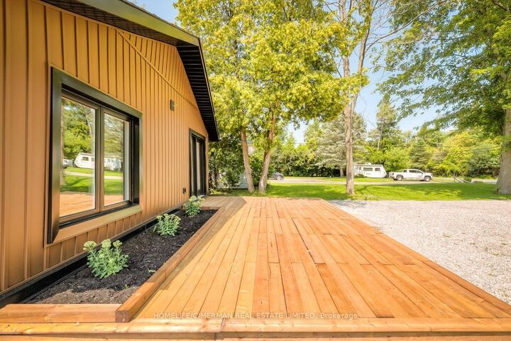 Property Photo: 26826 Park Road ON L0E 1R0