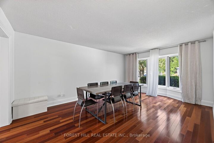 Property Photo: 38 Crystal Drive ON L4C 7Y4