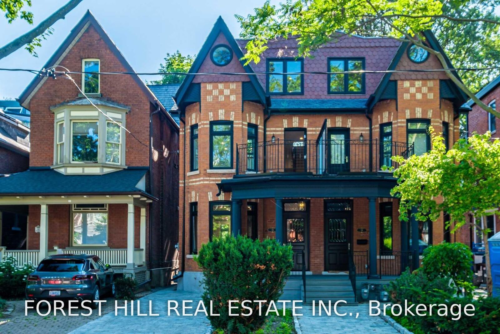 Property Photo: 36 Howland Avenue 2nd/3rd Flr ON M5R 3B3