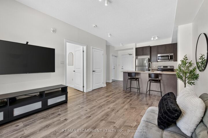 Property Photo: 101 Shoreview Place 123 ON L8E 0K2