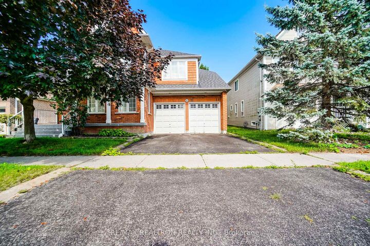 Property Photo: 96 Hoile Drive ON L1Z 1N4