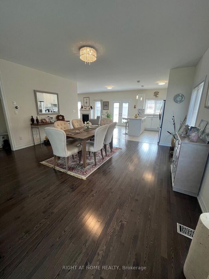 Property Photo: 32 Middleton Drive ON L9Z 0G8
